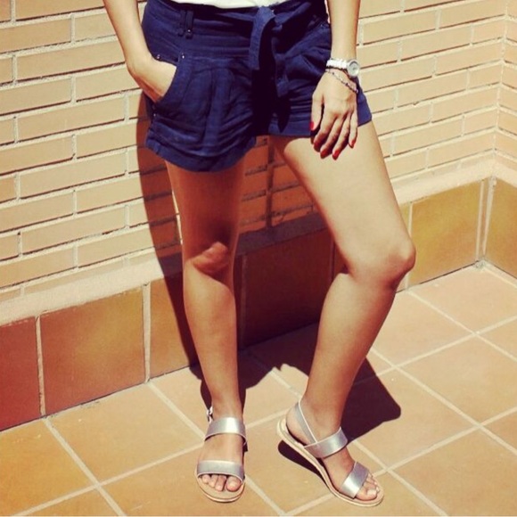 White Leather Double Strap Slingback Sandal - Picture 4 of 7